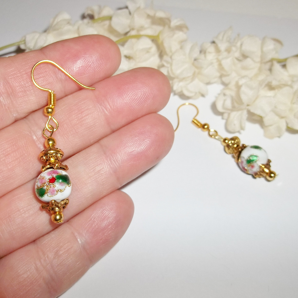 Handmade Earring Set White & Gold Flower NWT 4605 - Picture 3 of 6